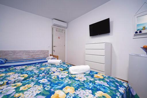 Guest House Lana Denia Exterior photo